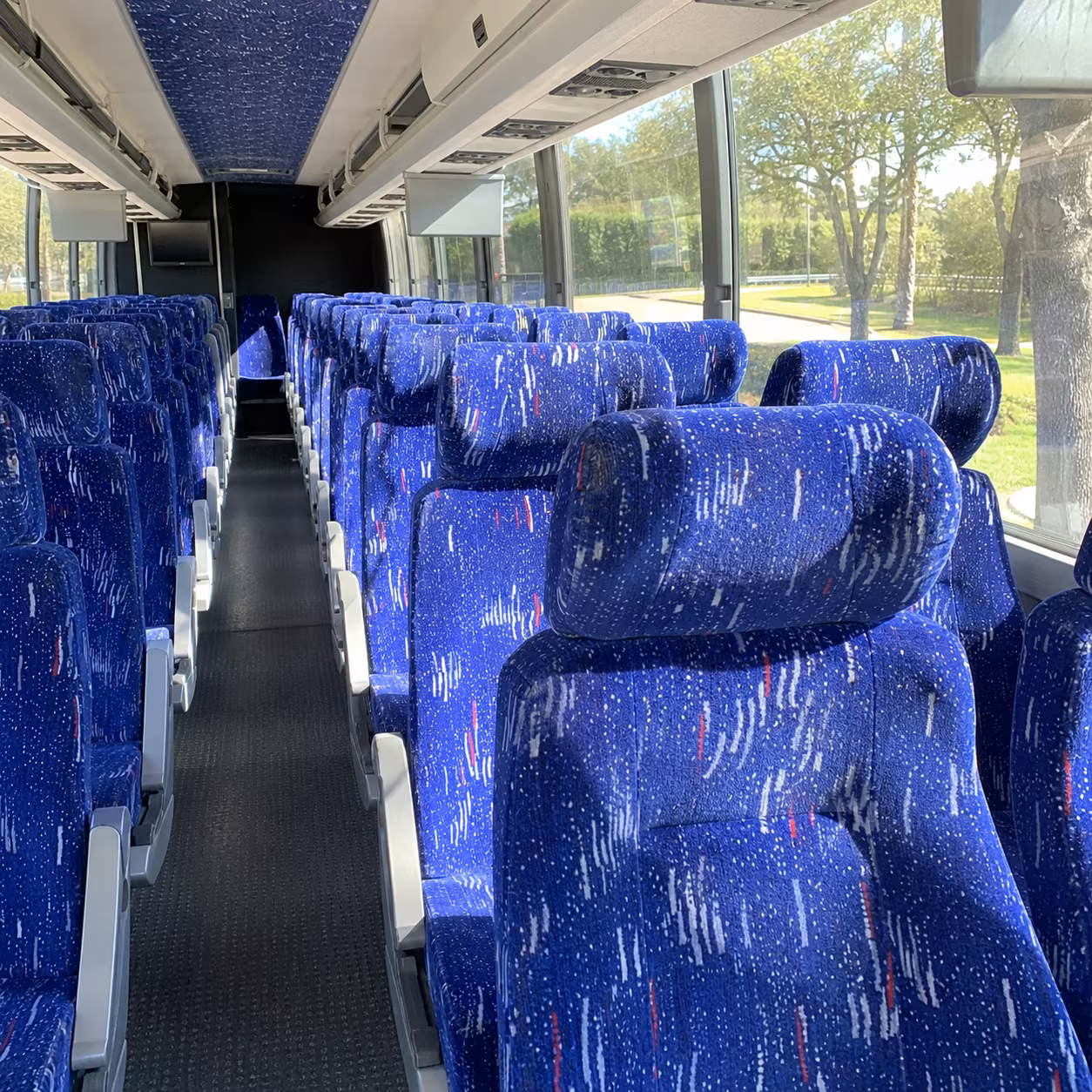 find the perfect transportation for your next convention or trade show 3