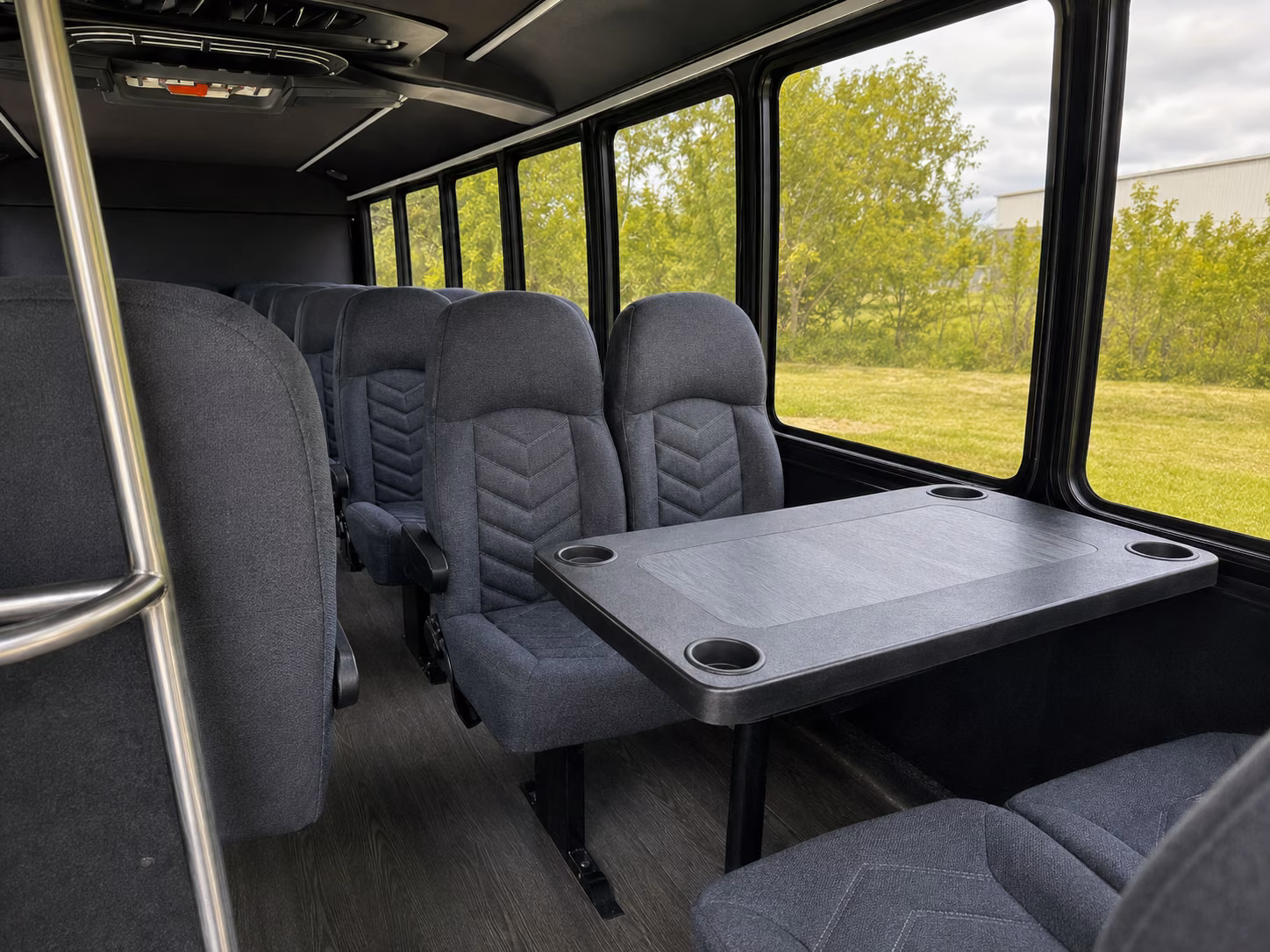 minibus rentals for peninsula groups headed to san jose concerts