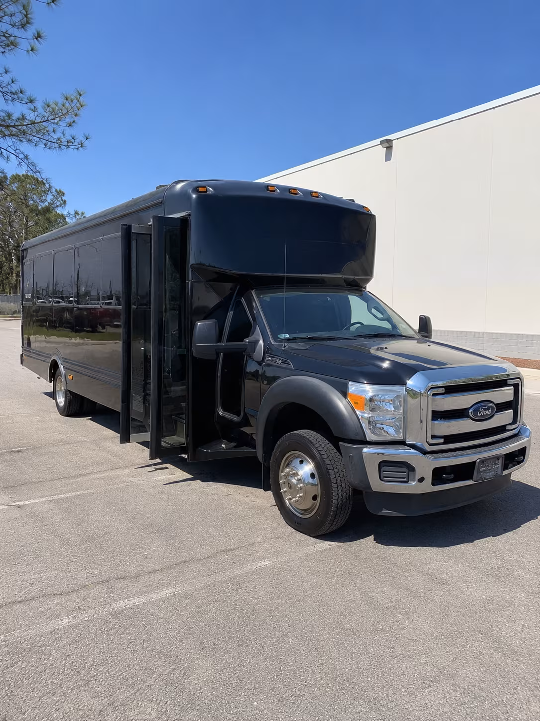 party buses for redwood city bachelorette bar crawls along broadway